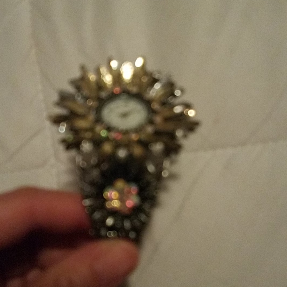 Watch - Picture 3 of 4